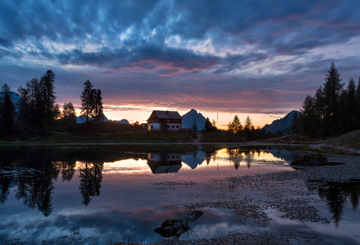 Alba al rifugio Croda da Lago G.Palmieri