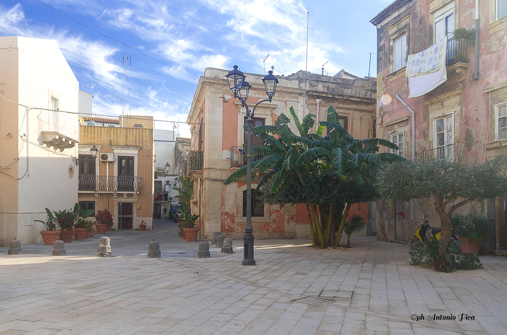 presso vicolo la graziella ortigia sr