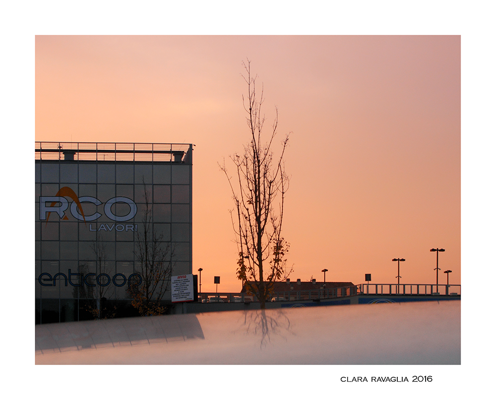 Tramonto di  citt�...