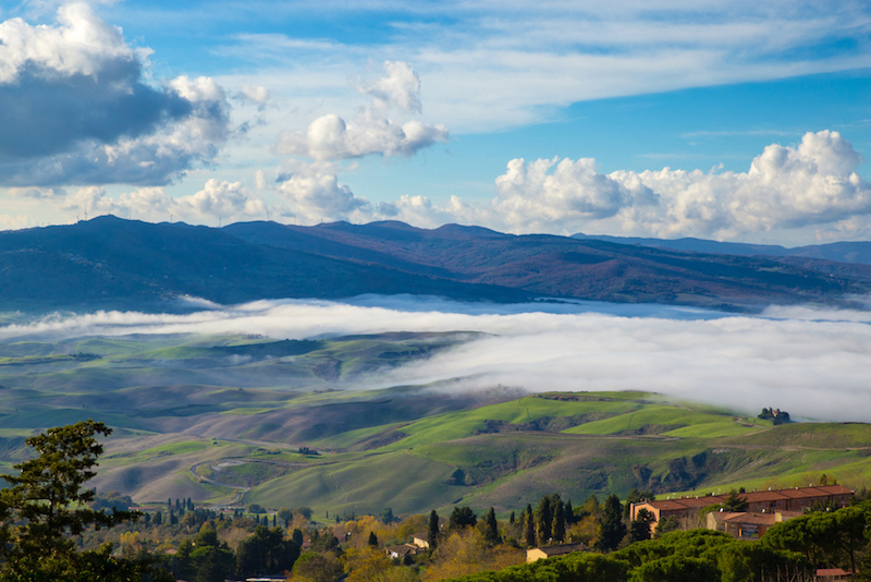 Valle vista dalla rocca di Volterra