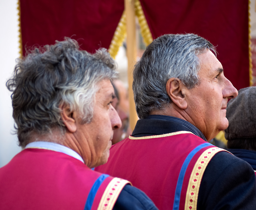 Una faccia, una razza (2)