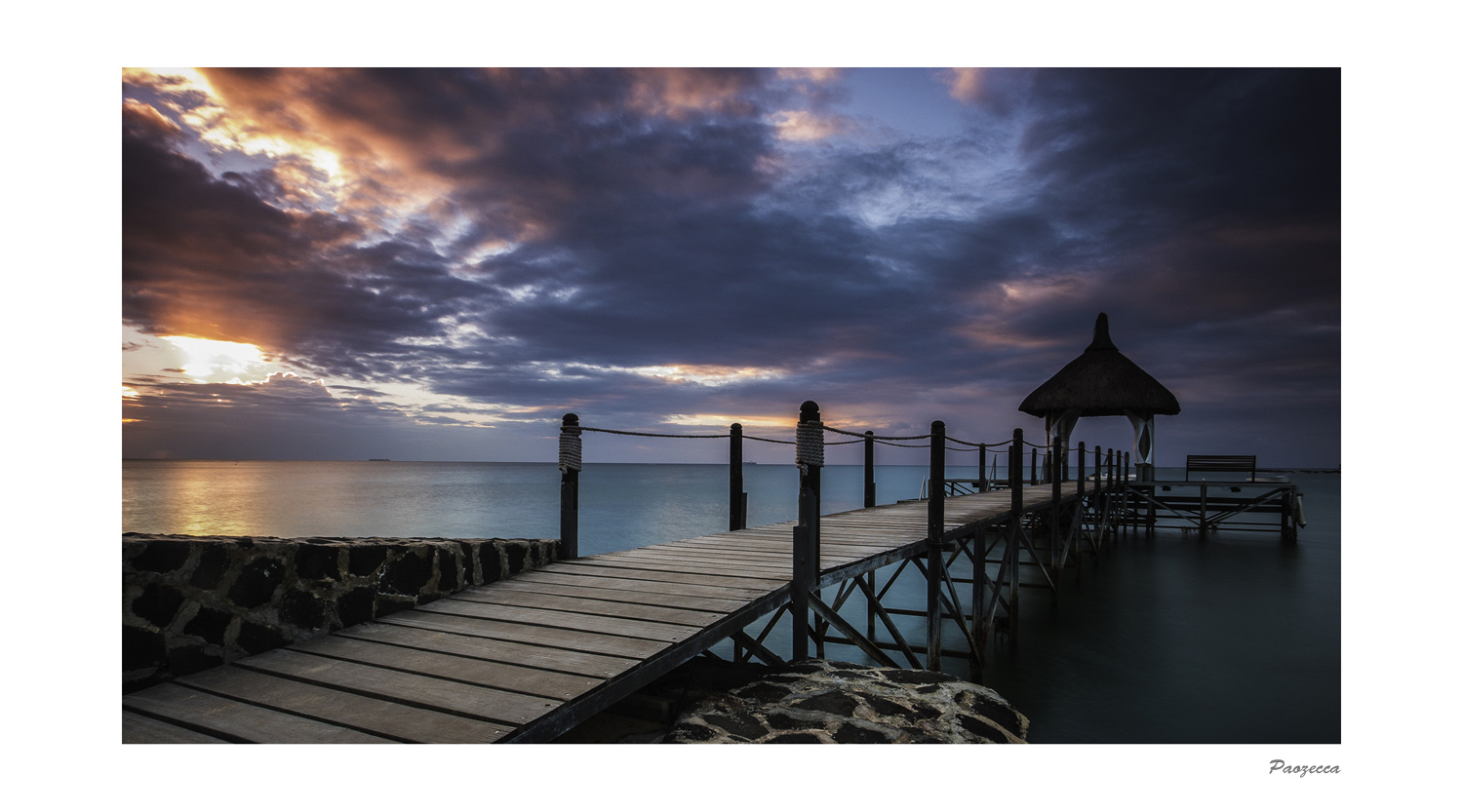 "Gettata" nel tramonto