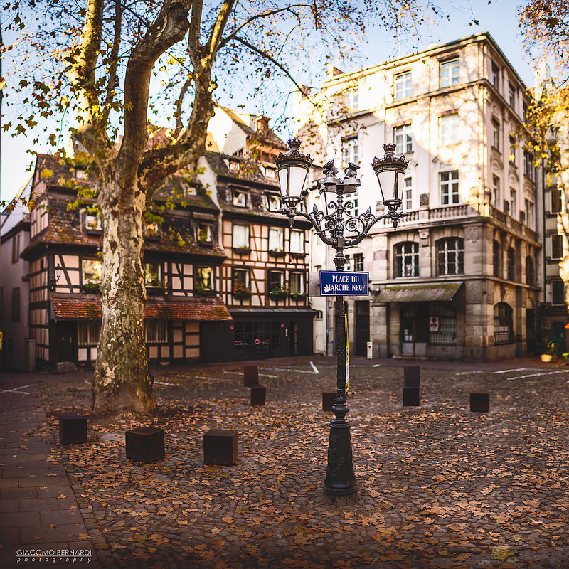 Plache Du Marche Neuf