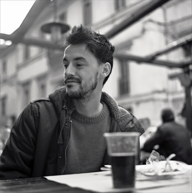 ad un tratto, un ritratto ... ;/)