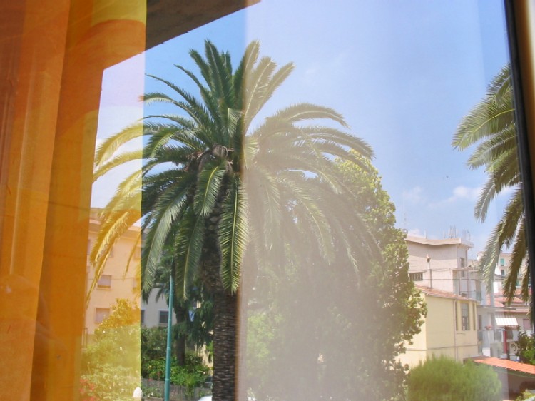 mezzogiorno di giugno dal mio balcone