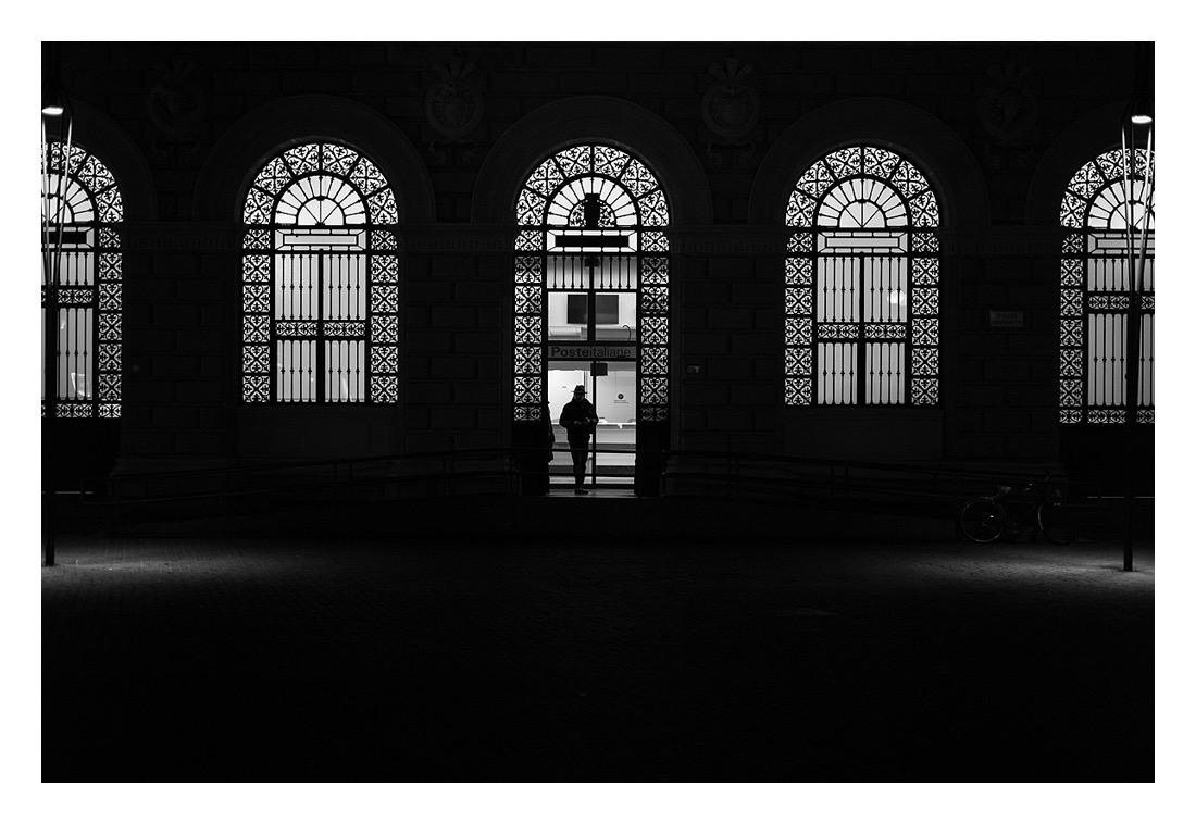 Bologna, ufficio postale