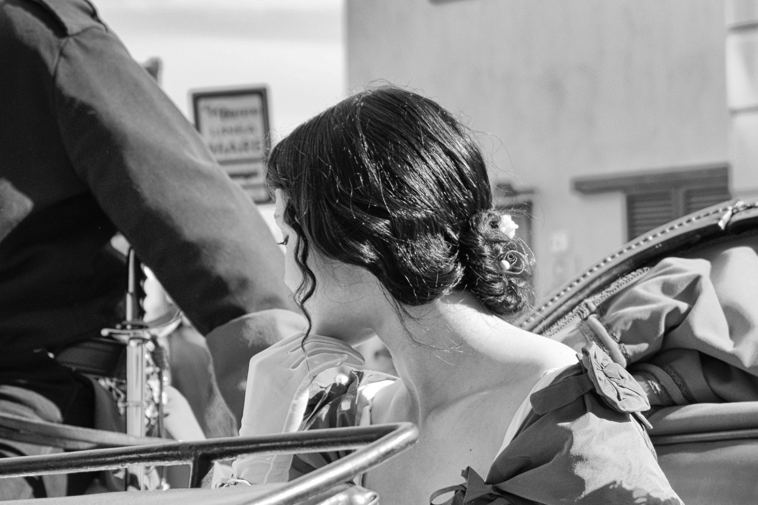 Tanto gentile e tanto onesta pare