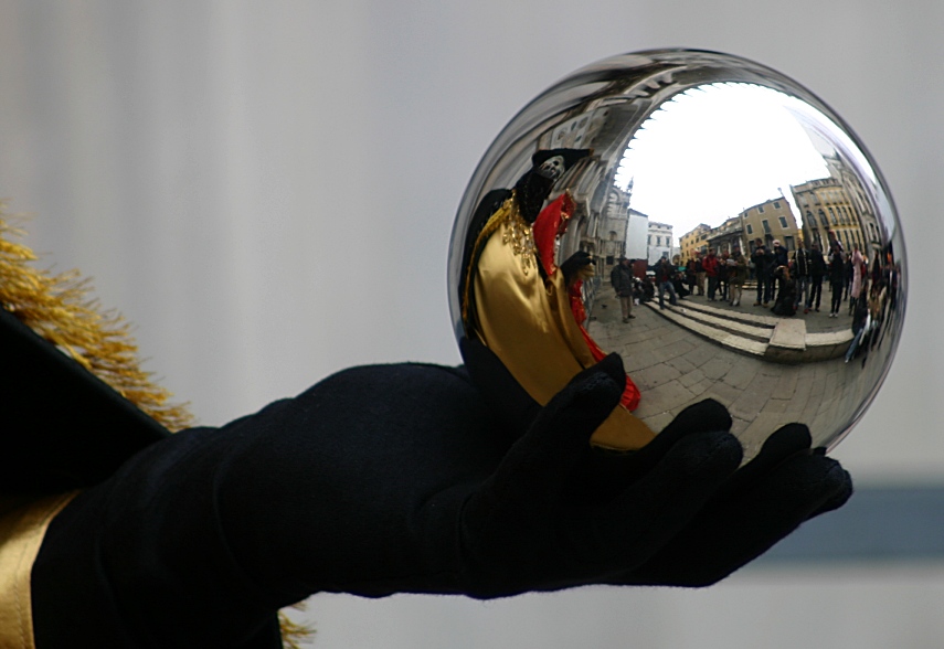 Il carnevale di Escher