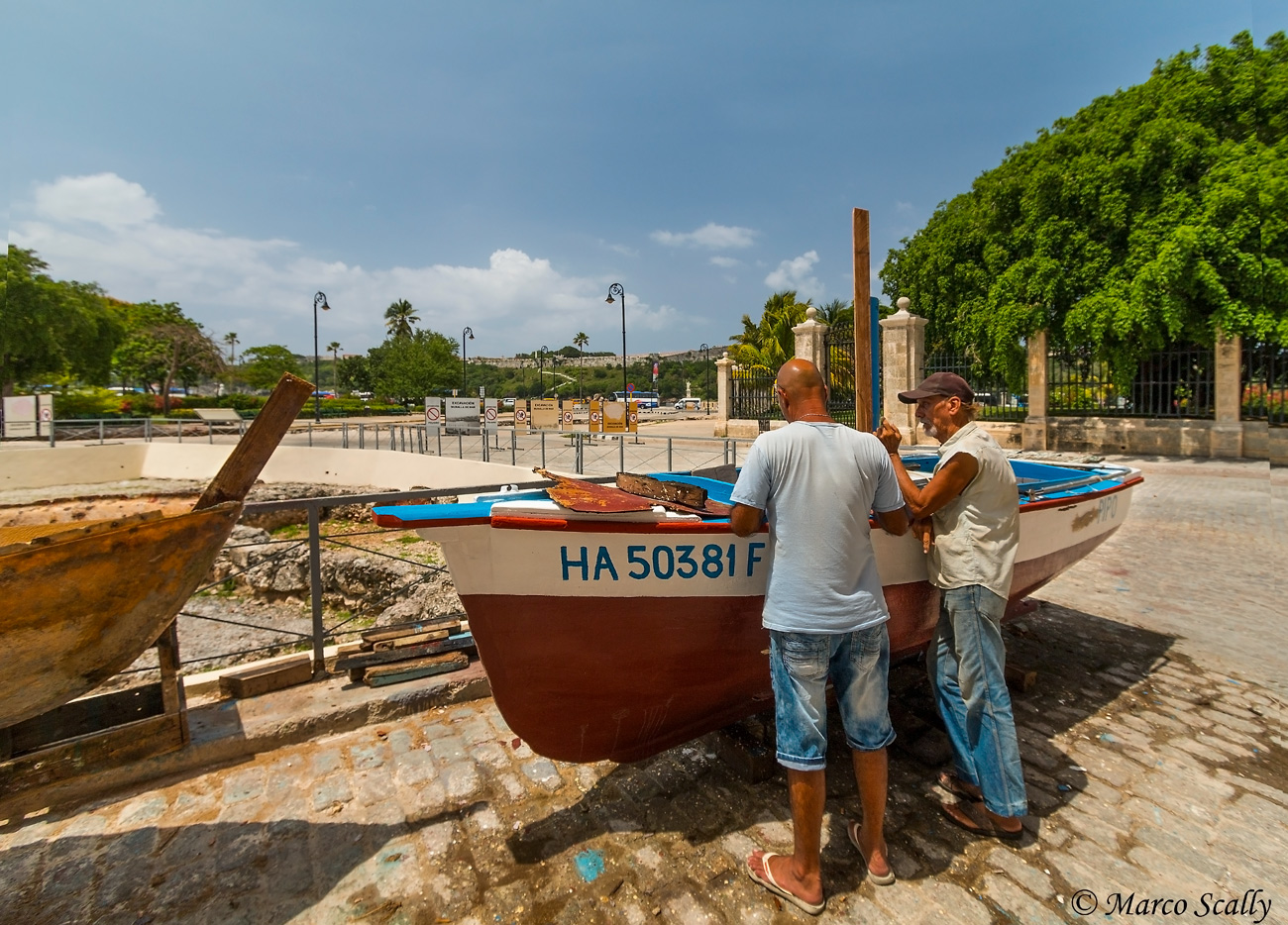 Los Barqueros Cubanos