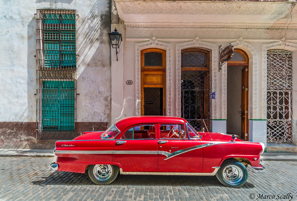 Tipica macchina a Cuba