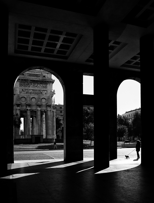 Signora con cagnolino