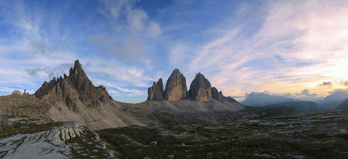 Monte Paterno e Tre cime di Lavaredo dal rifugio Locatelli