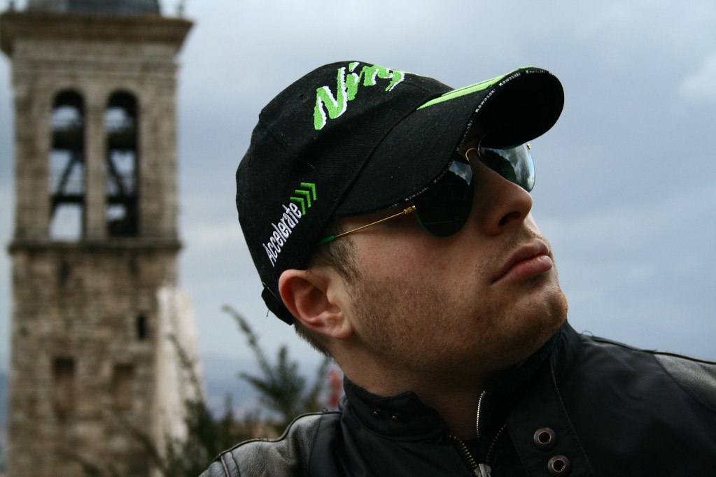 Ritratto con tempaccio