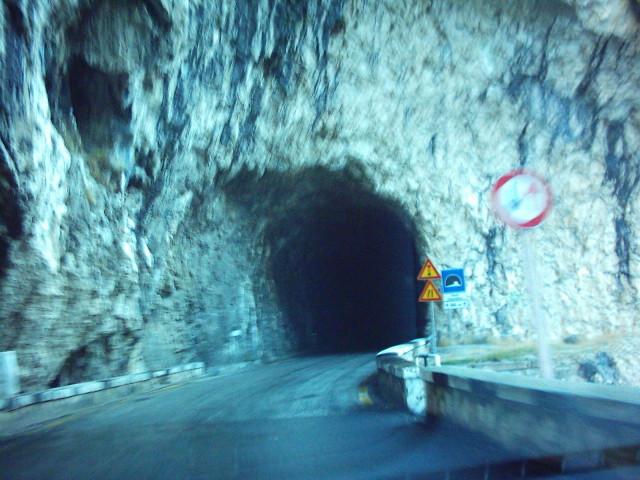 Un buco nella roccia