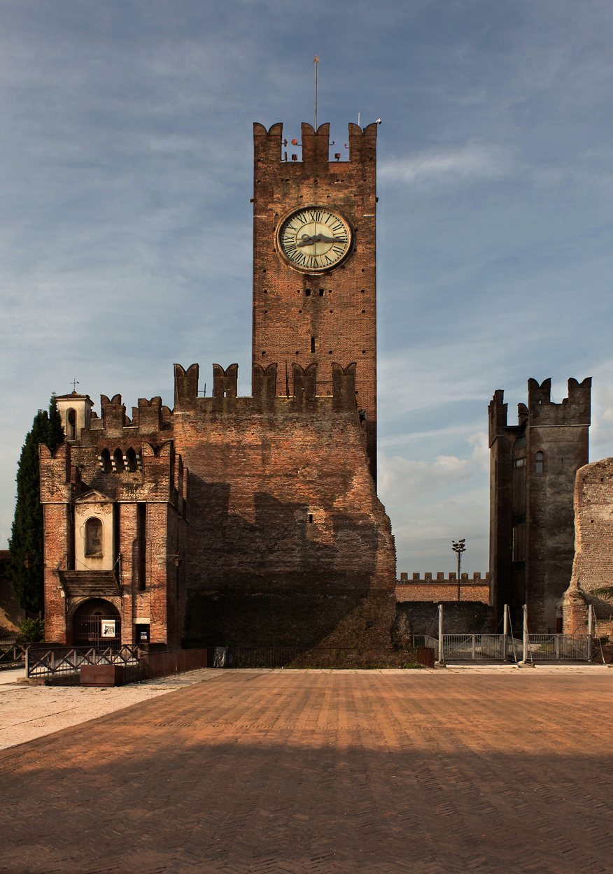 castello Villafranca