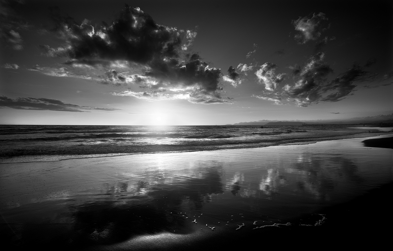 Riflessi sulla battigia