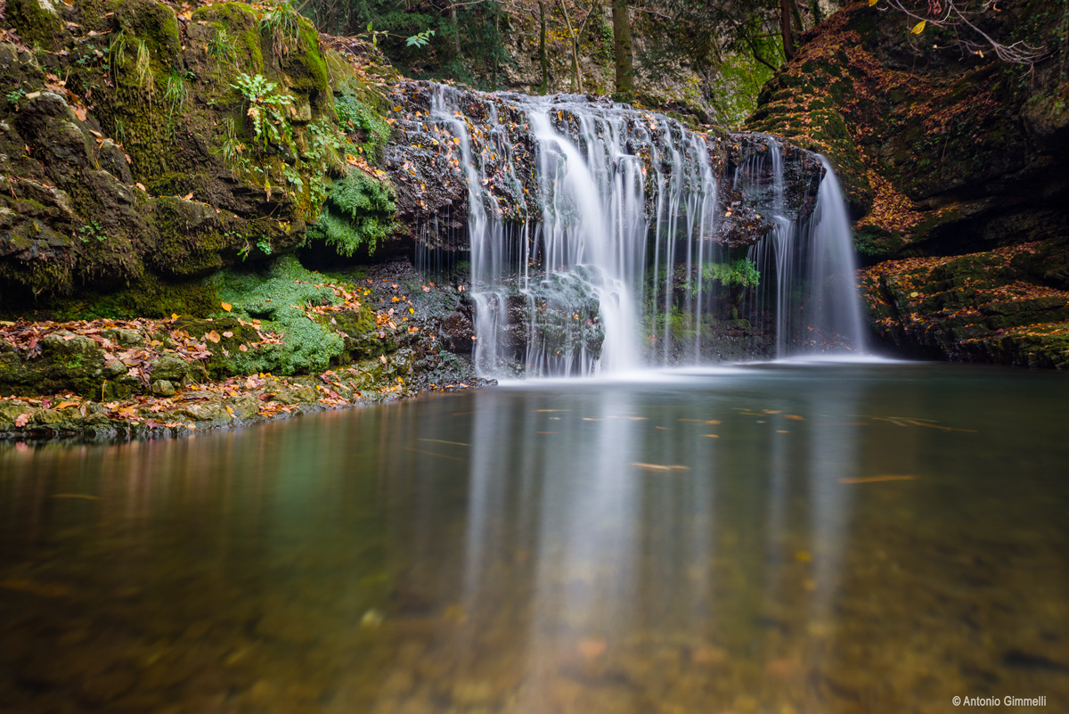 Cascatella sul fiume Margorabbia