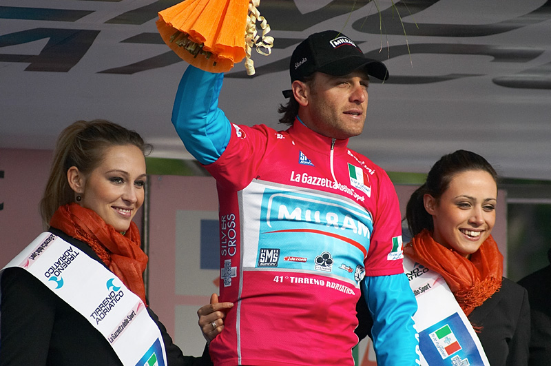 Festa!! Ma il pensiero corre gi� alla Milano-Sanremo..