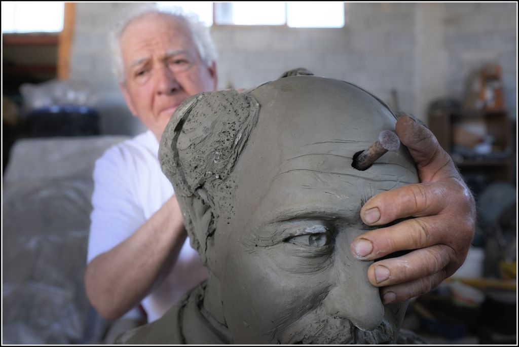 Dalla creta al bronzo - Lunga vita al filosofo