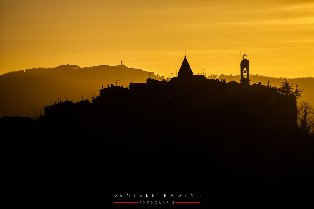 campanili al tramonto