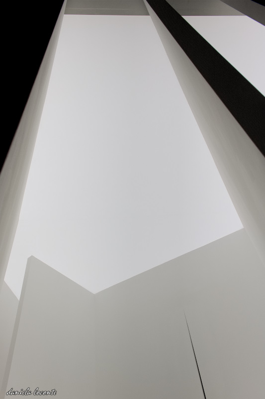 Pirelli Hangar Bicocca. Lucio Fontana. Ambienti