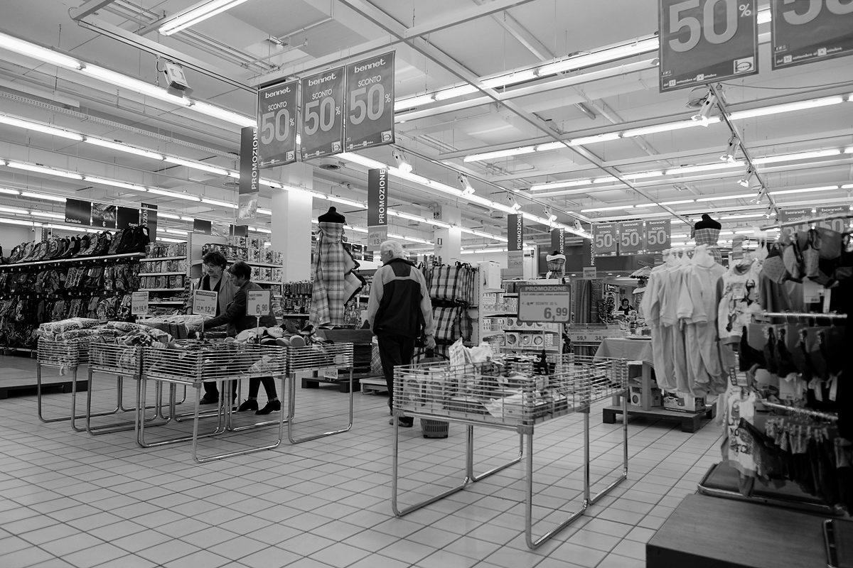 14mm....in incognito...