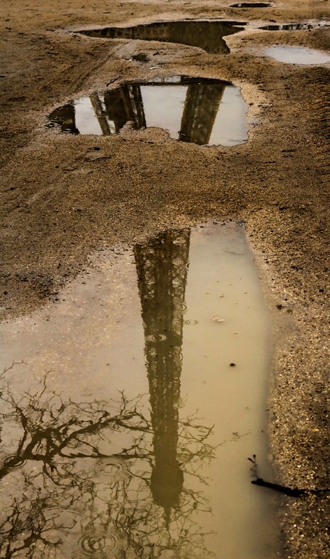 la pluie sur la tour