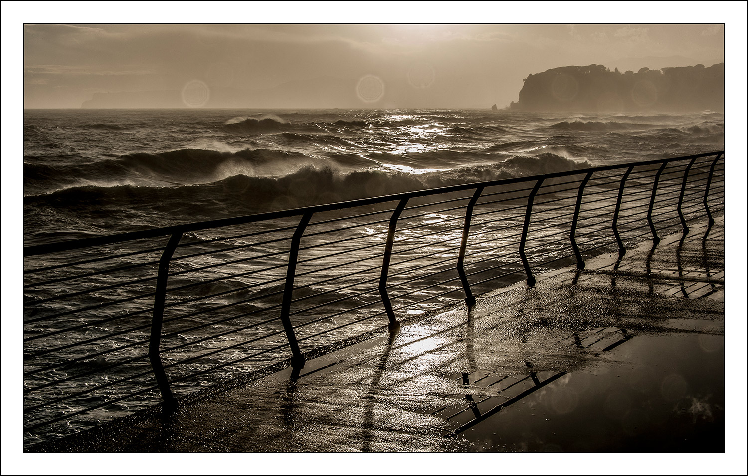 Di luce di acqua e di sale