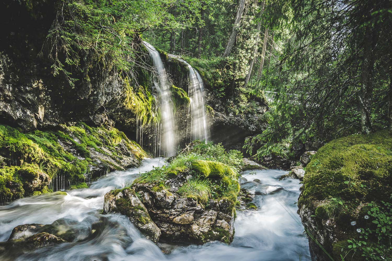 Lunga(ma neanche tanto) esposizione cascata