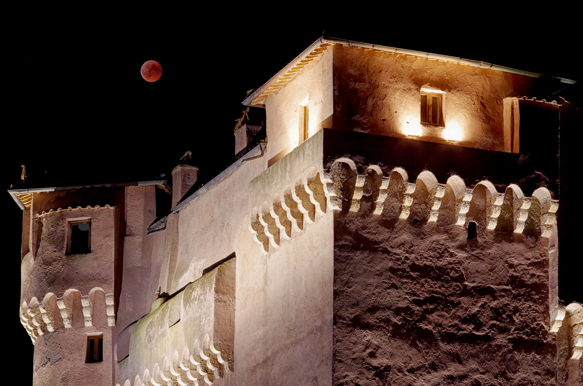 Luna sul castello 2