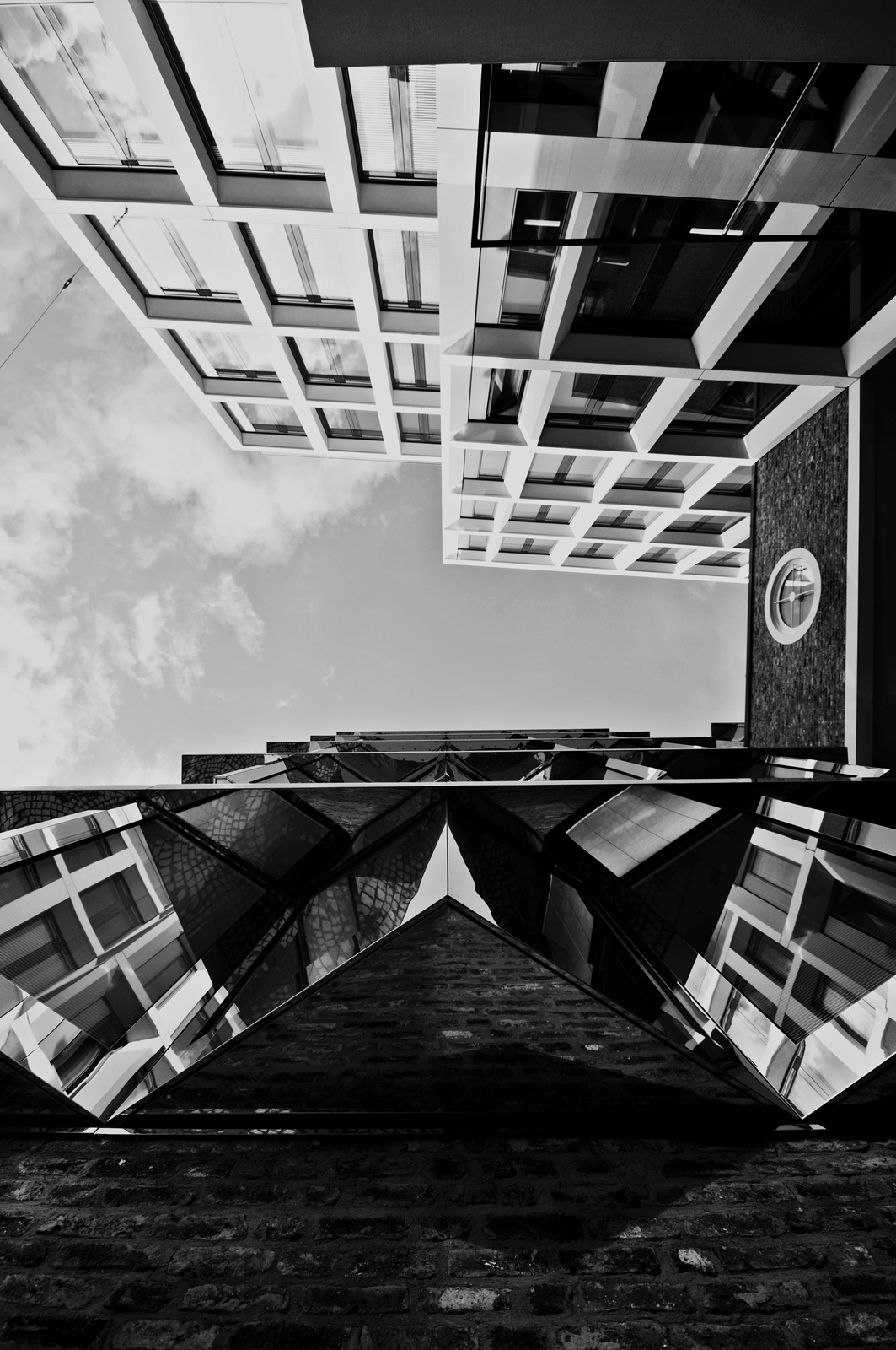 K�rzinger Anton GmbH - Parkhaus Ulm Mitte Einfahrt