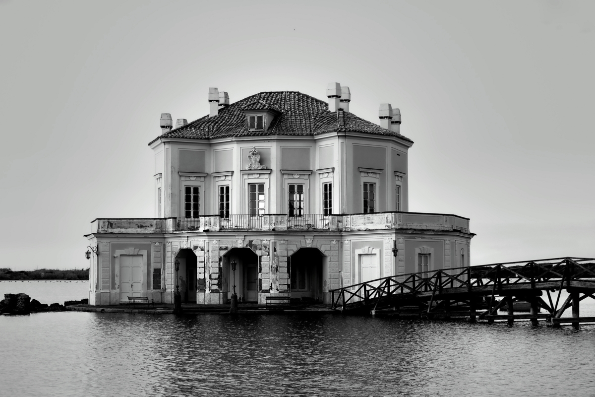La casina Vanvitelliana.