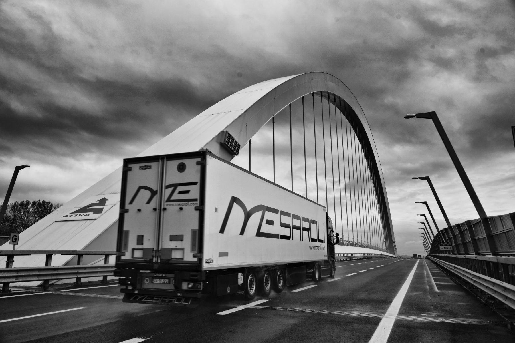 se in una sera d'inverno un camionista...