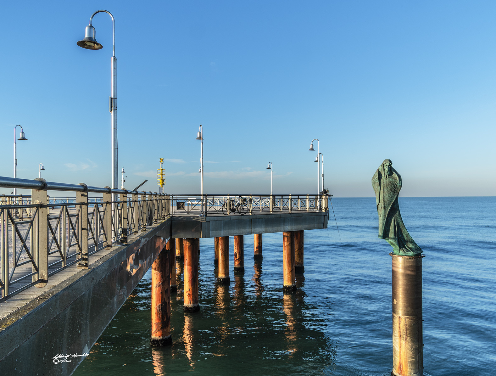 La statua di S.Antonio..   Pietrasanta
