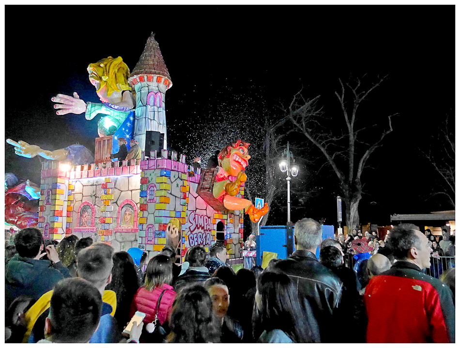 ...tardo Carnevale