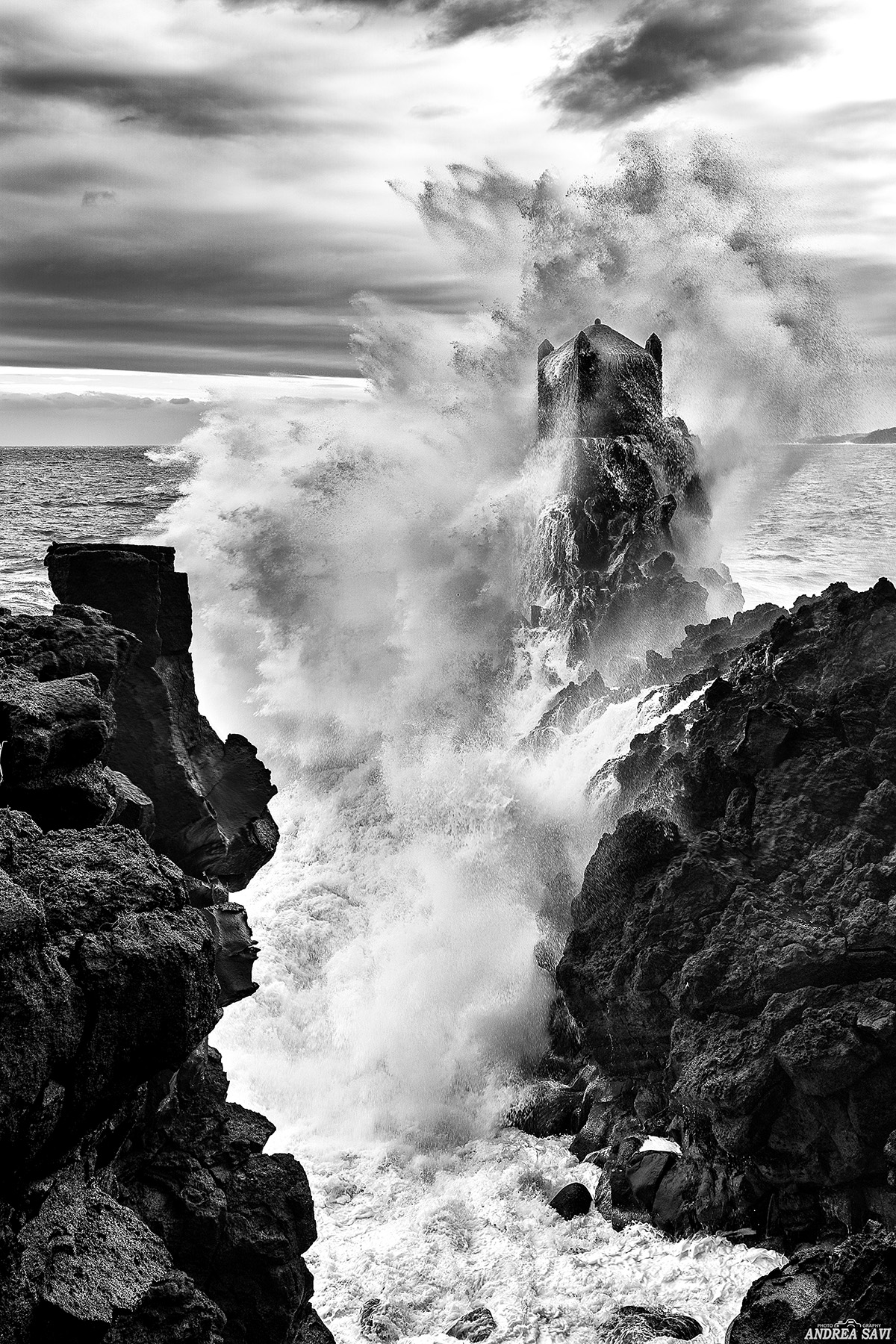 S.Tecla (CT) Tempestosa...