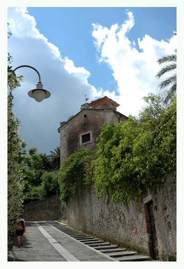 ...per le vie di carrara