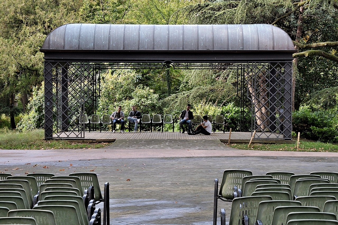 Quattro personaggi in cerca d'autore