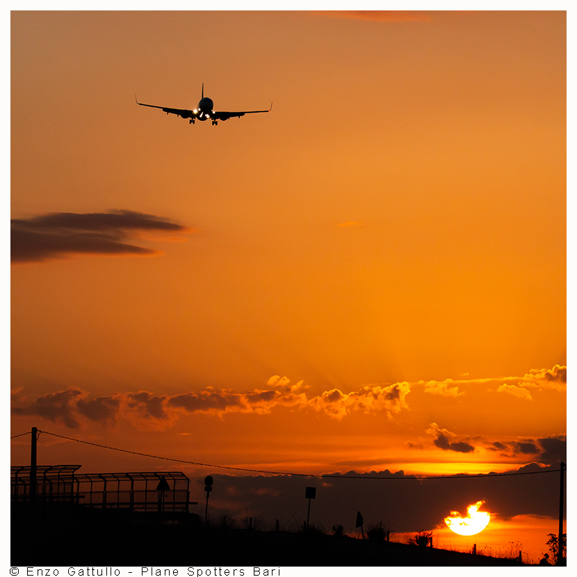 Cabin crew, prepare for landing