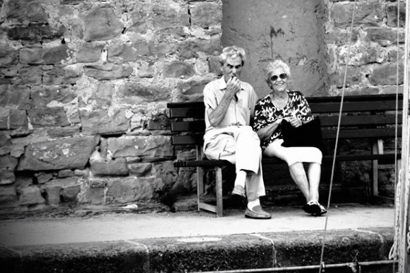 E noi continueremo a sorridere