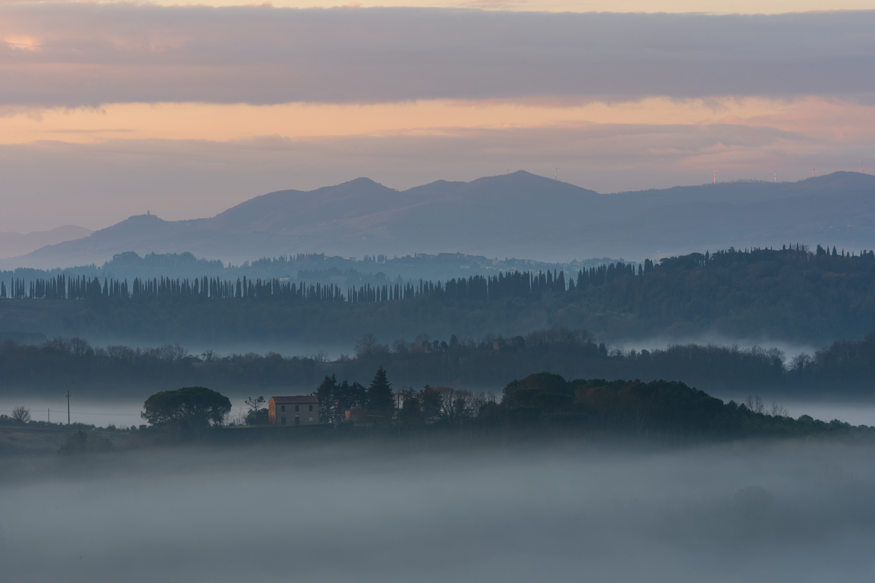 La nebbia agli irti colli ......