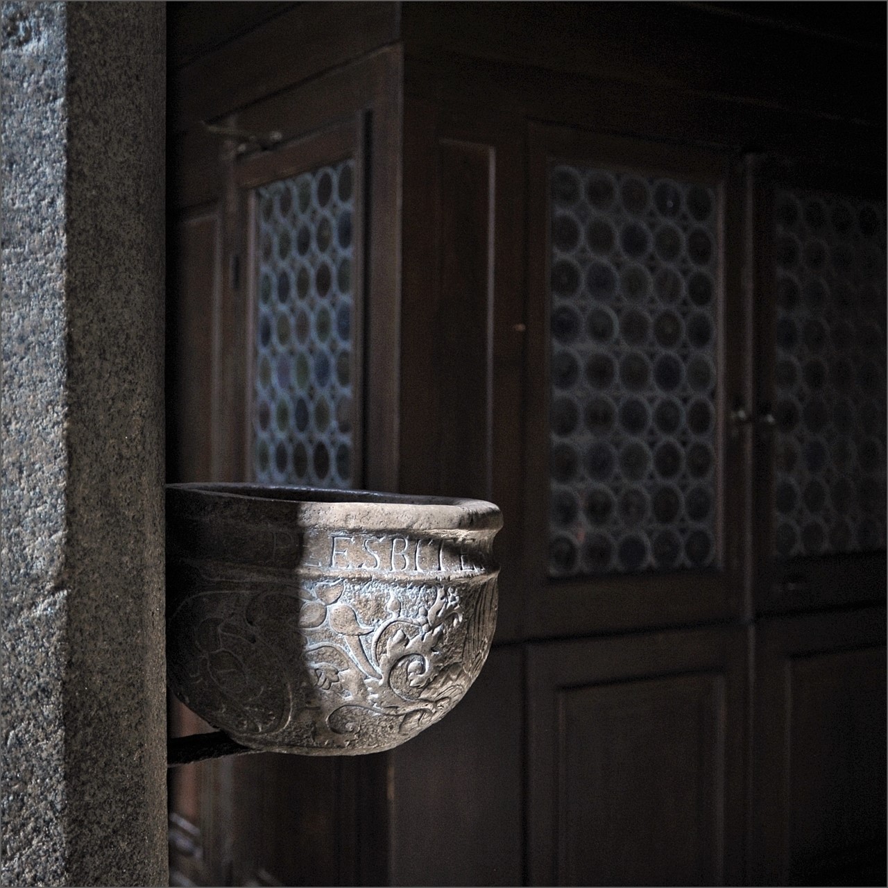 Acquasantiera - Trieste S.Giusto