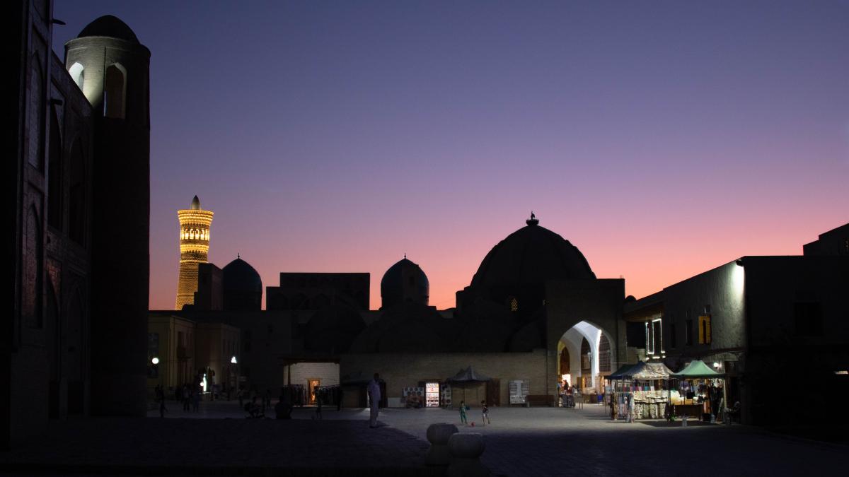 Due calci a un pallone