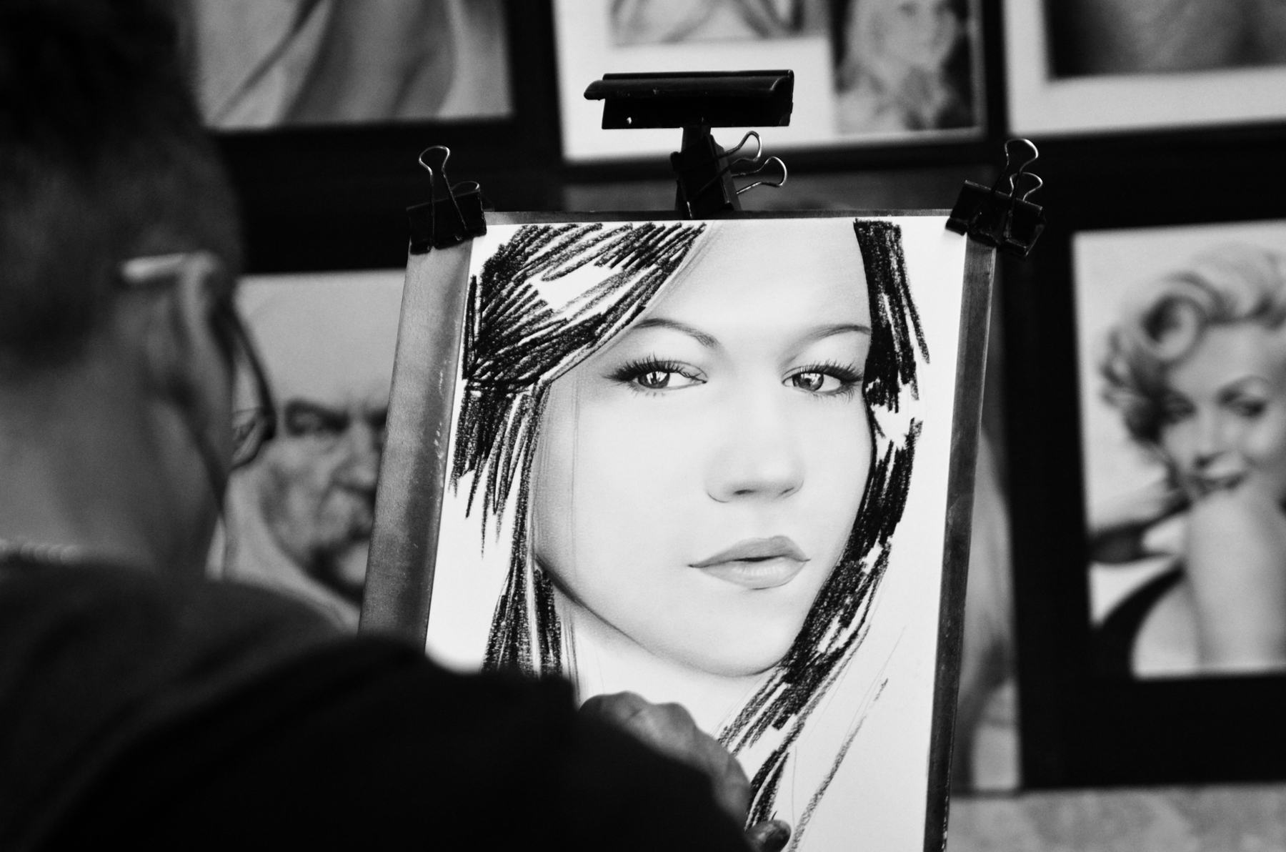 Perch� mi guardi ?