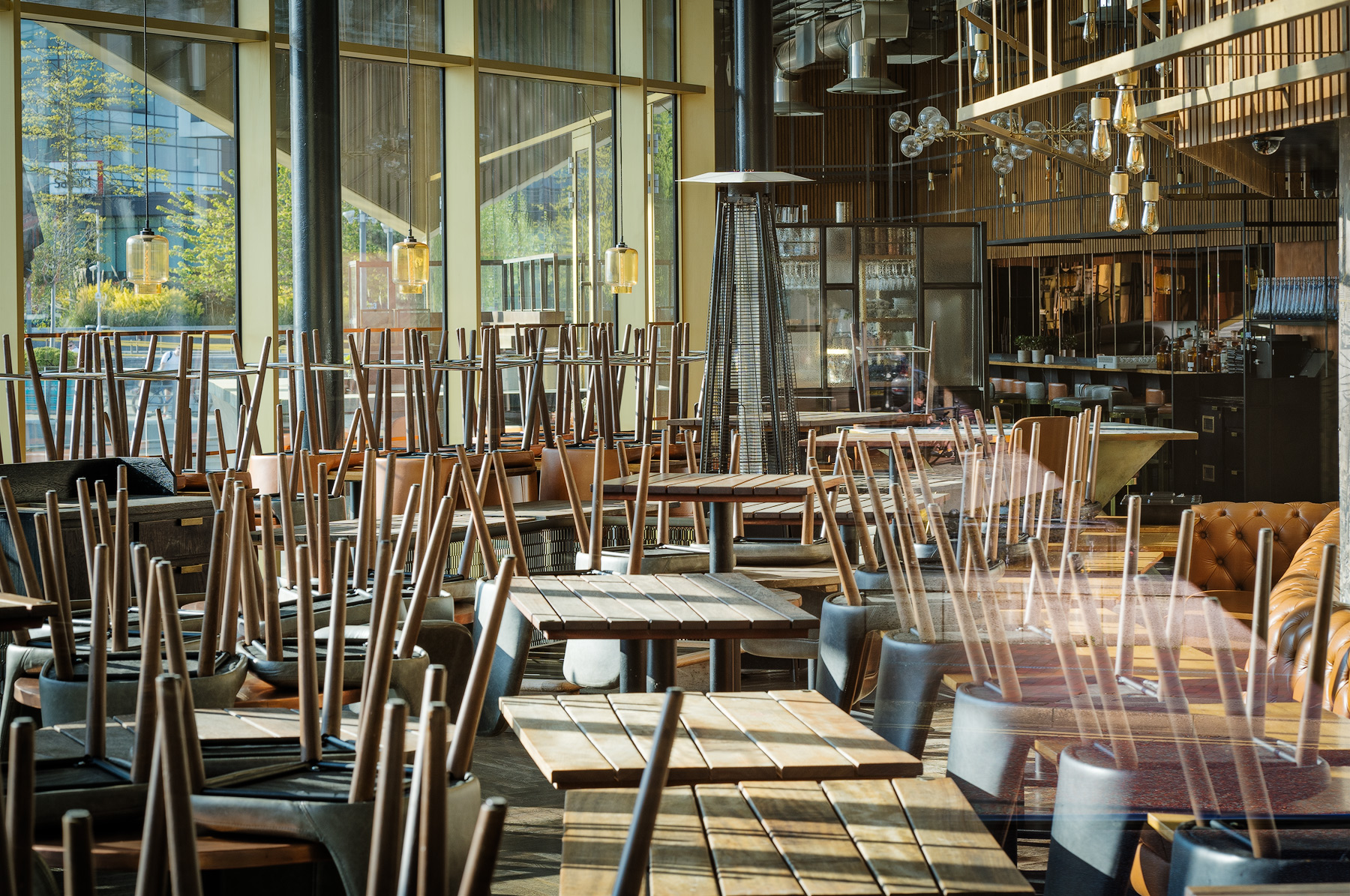 I paletti del covid ai locali