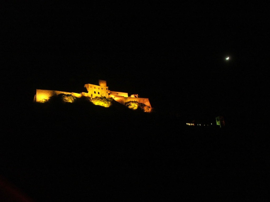 Verucchio di notte