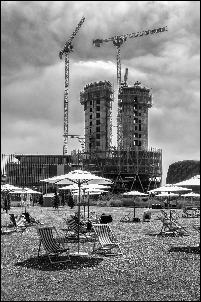 A Milano non c'� il mare ( Tricarico )