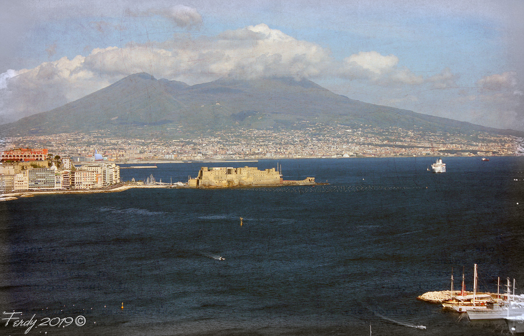 Napoli - Vesuvio e Castel dell'Ovo Antico