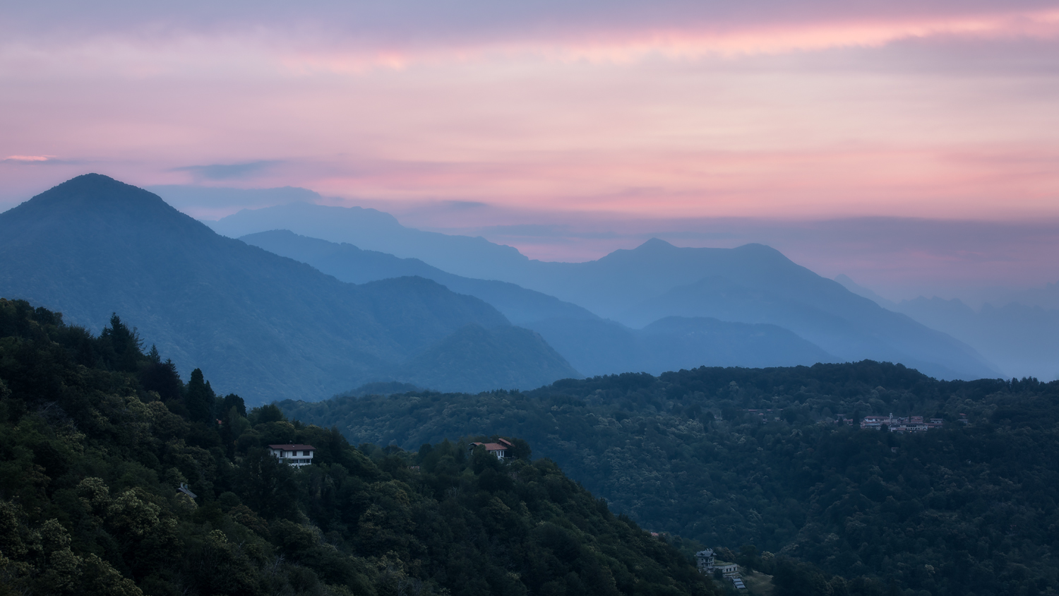 Veduta da Madonna del Sasso (VB)