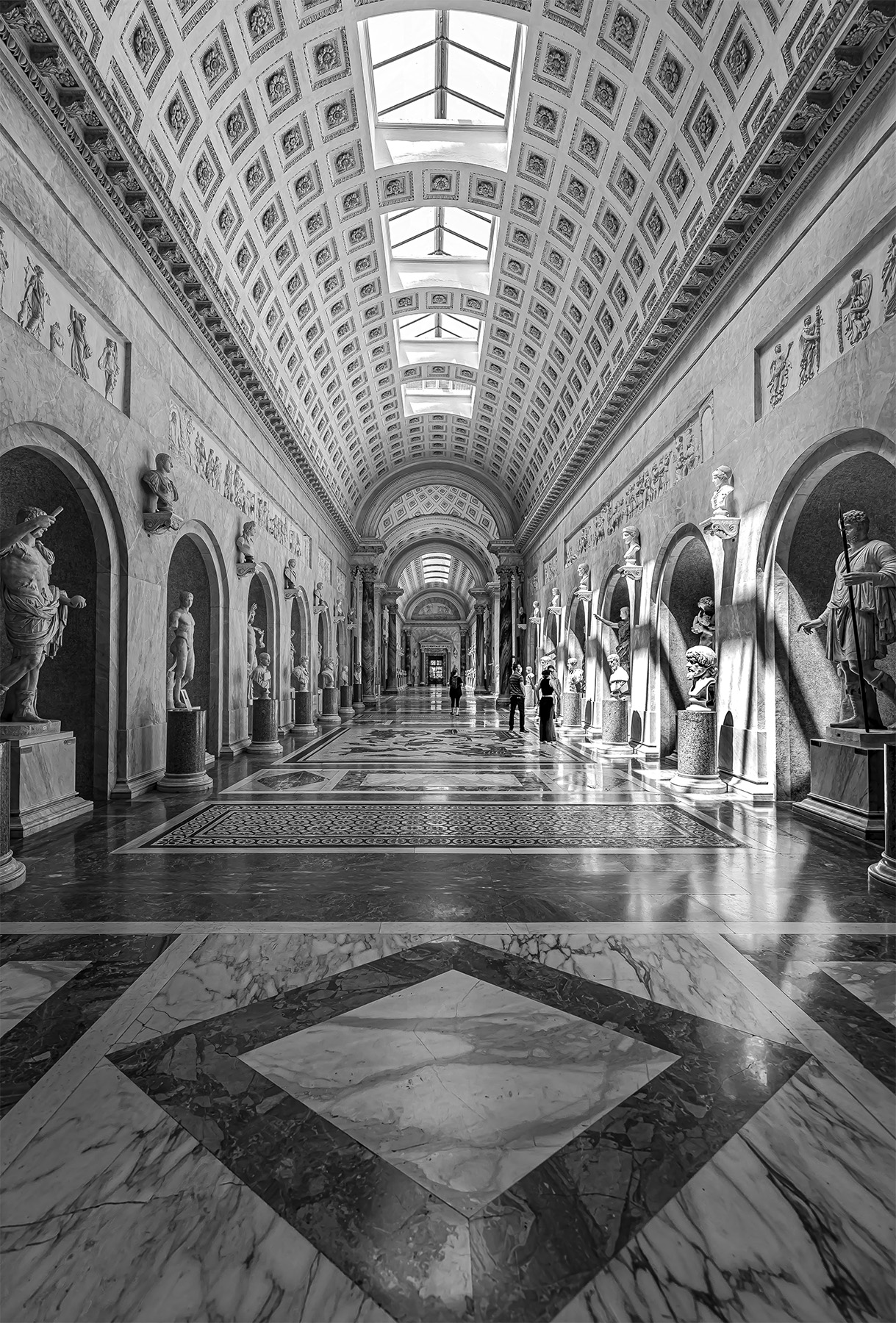 Monumenti solitari...o quasi 1